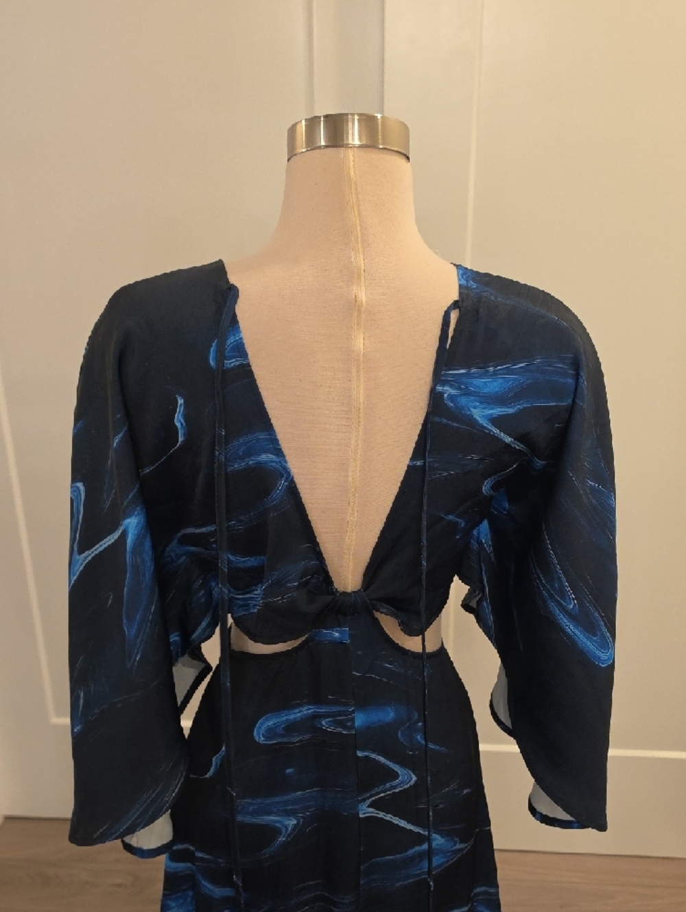 Boamar Avalon Vestido Largo Midnight Blue Wave-Print Cutout Maxi Dress like new - Picture 8 of 9